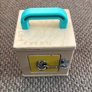 LOVEVERY LOCKBOX